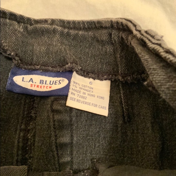 Vintage Faded black mid rise cropped jeans - Picture 4 of 4